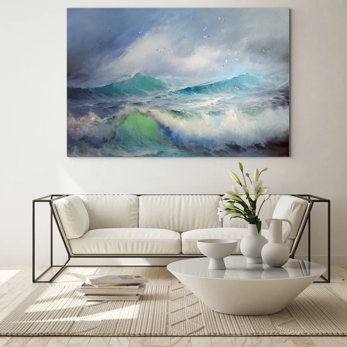 Obraz na szkle - Wzburzone fale oceanu z ptakami na pochmurnym niebie - 70x50cm - "Wicher z tryumfem zawył…' - Nowoczesna dekoracja ścienna do salonu i sypialni ARTTOR