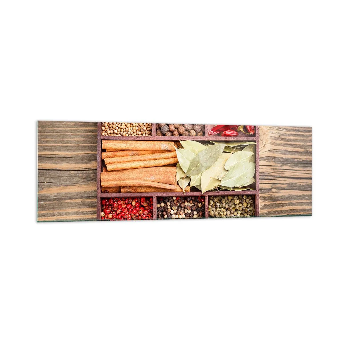 Obraz na szkle - Drewniane pudełko z różnorodnymi przyprawami w przegródkach - 160x50cm - Porządek kształtów, bukiet aromatów - Nowoczesna dekoracja ścienna do salonu i sypialni ARTTOR