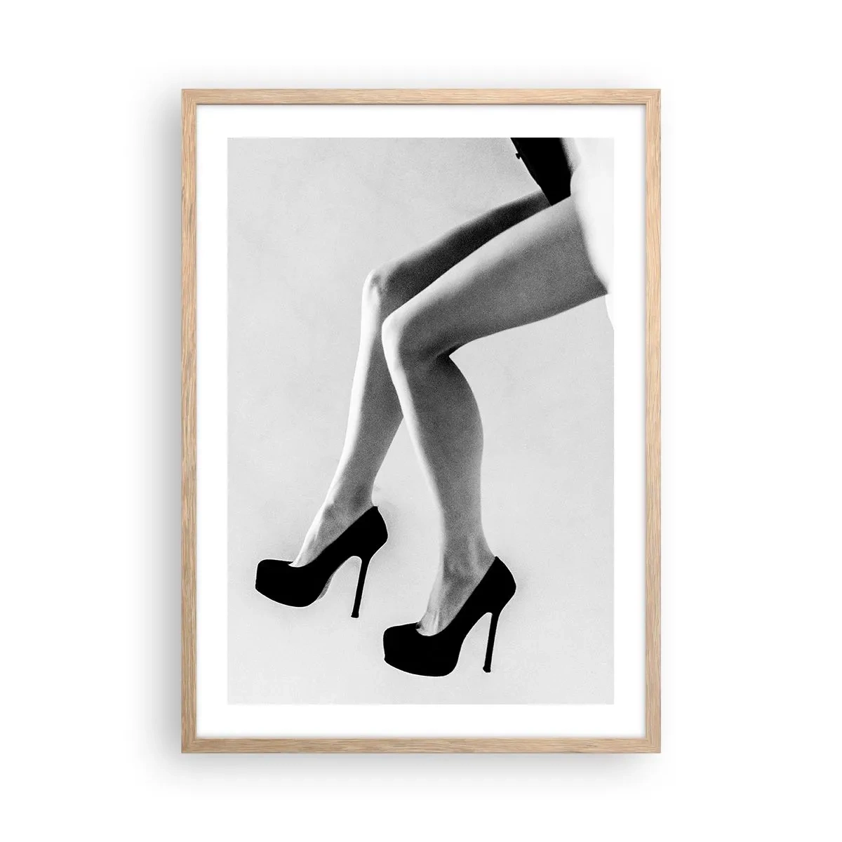 Plakat w ramie jasny dąb - Wieczna kobiecość - 50x70 cm