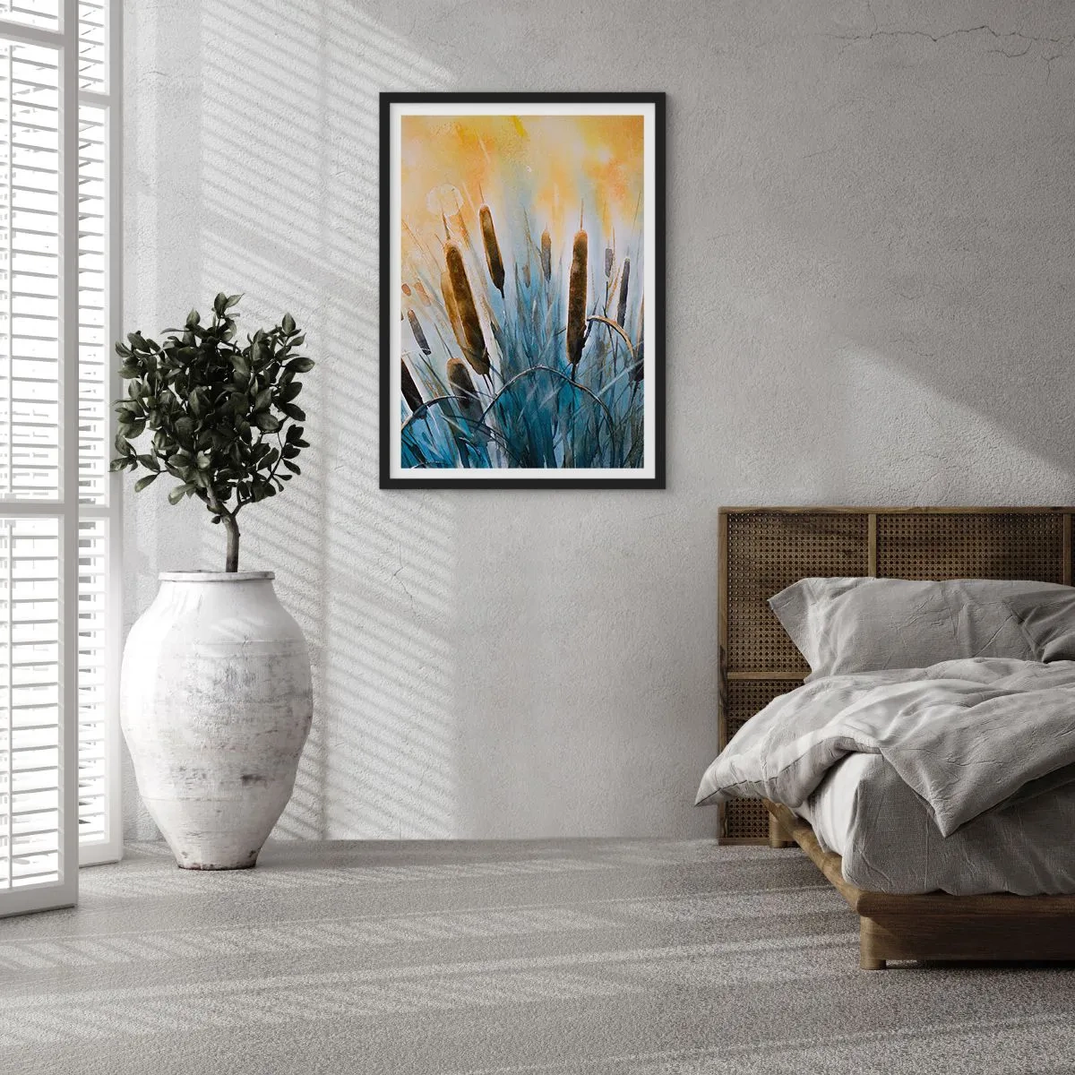 Plakat w czarnej ramie - Malarska kompozycja trzcin w ciepłym świetle - 50x70cm - Chłód wody, słońca żar - Nowoczesna dekoracja ścienna do salonu i sypialni ARTTOR