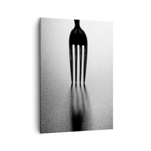 Obraz na płótnie - Minimalistyczna czarno-biała fotografia widelca z cieniami - 50x70cm - Światło i cień - Nowoczesna dekoracja ścienna do salonu, kuchni i sypialni ARTTOR
