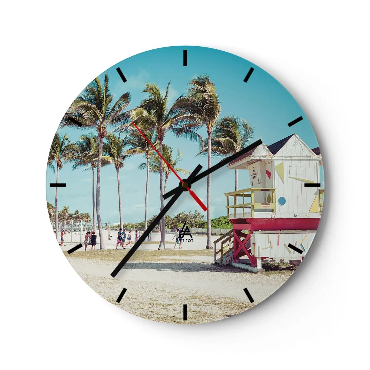 Zegar ścienny - Plaża w Miami z palmami i kolorowym ratunkowym budynkiem - 30x30cm - Przed tobą piękny dzień - Nowoczesna dekoracja ścienna do salonu, kuchni i sypialni ARTTOR