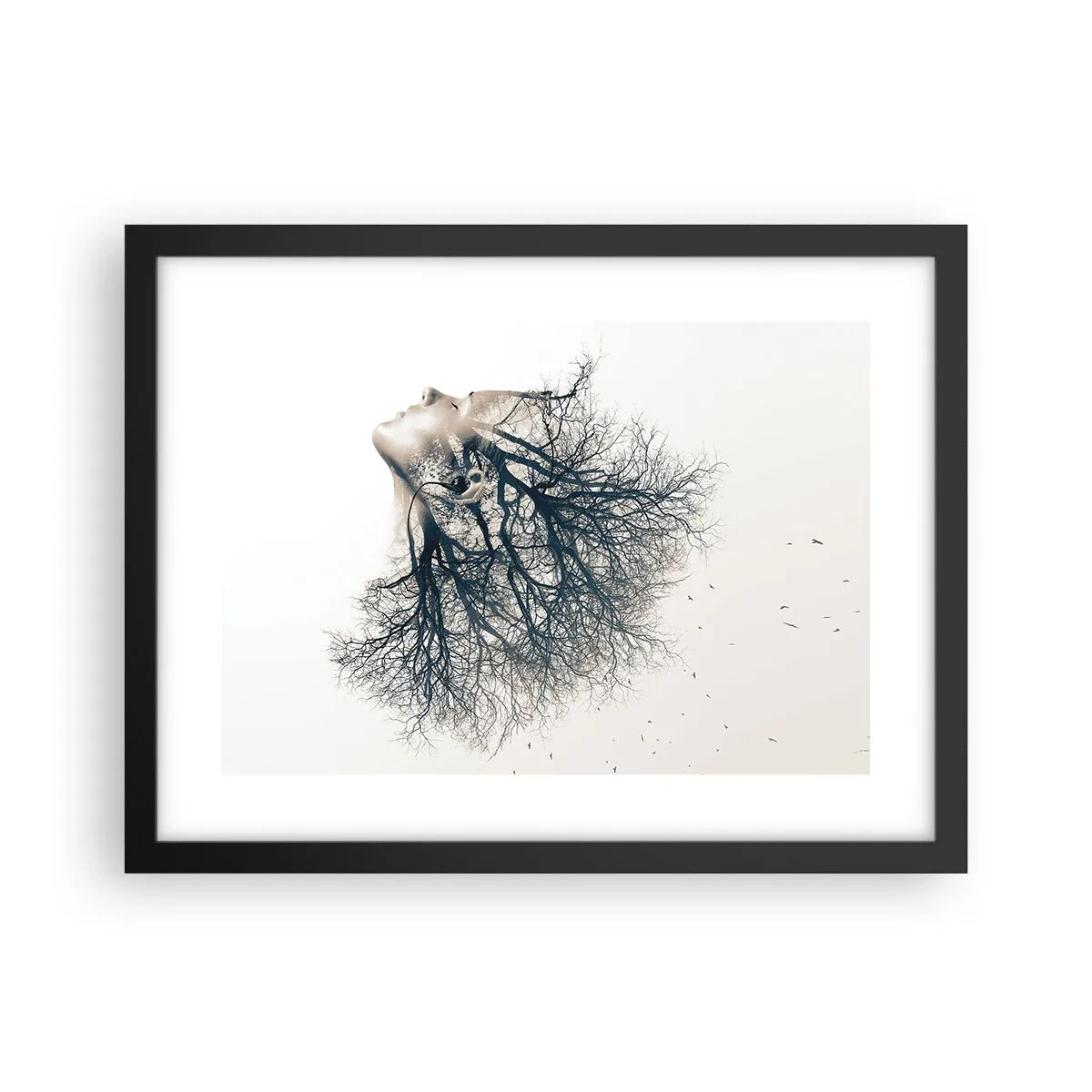 Plakat w czarnej ramie - Zasłuchana w szept drzewa - 40x30 cm
