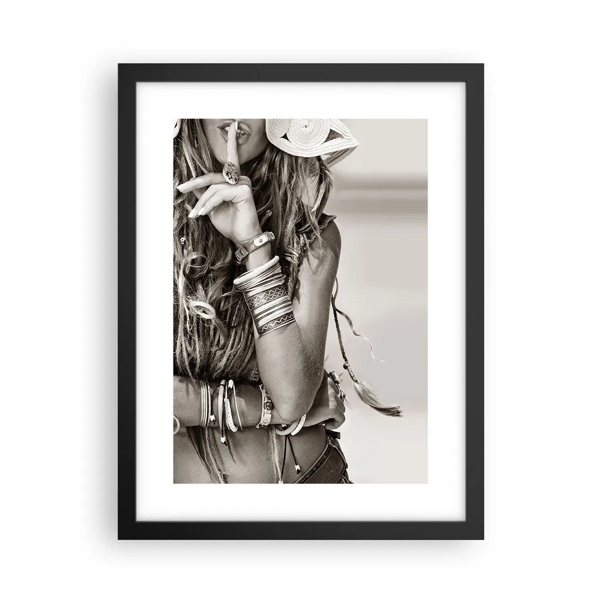 Plakat w czarnej ramie - Jak to dziewczyna - 30x40 cm