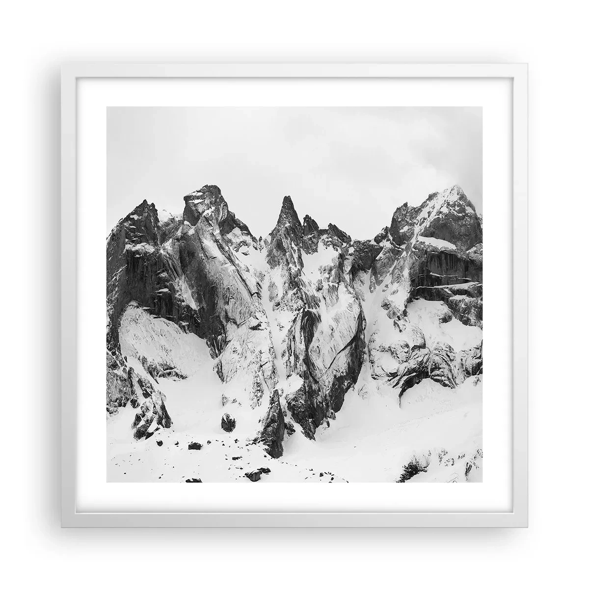 Plakat w białej ramie - Granitowa groźna grań - 50x50 cm