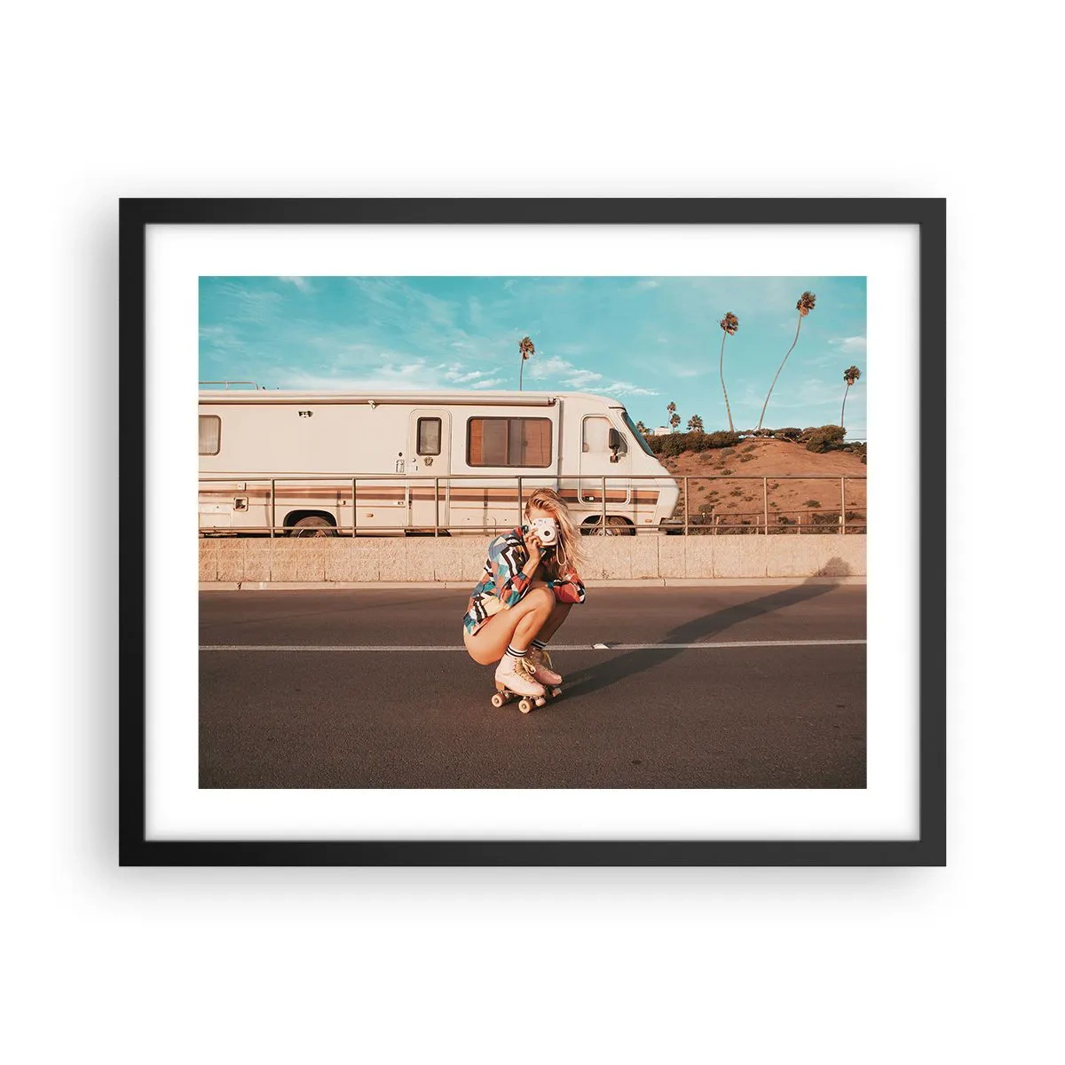 Plakat w czarnej ramie - Uśmiech, proszę! - 50x40 cm