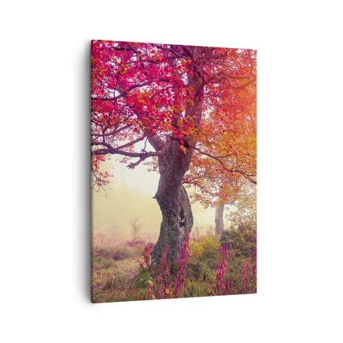 Obraz na płótnie - Jesienne drzewo w promieniach porannej mgły - 50x70cm - Szał rozkwitu - Nowoczesna dekoracja ścienna do salonu, kuchni i sypialni ARTTOR