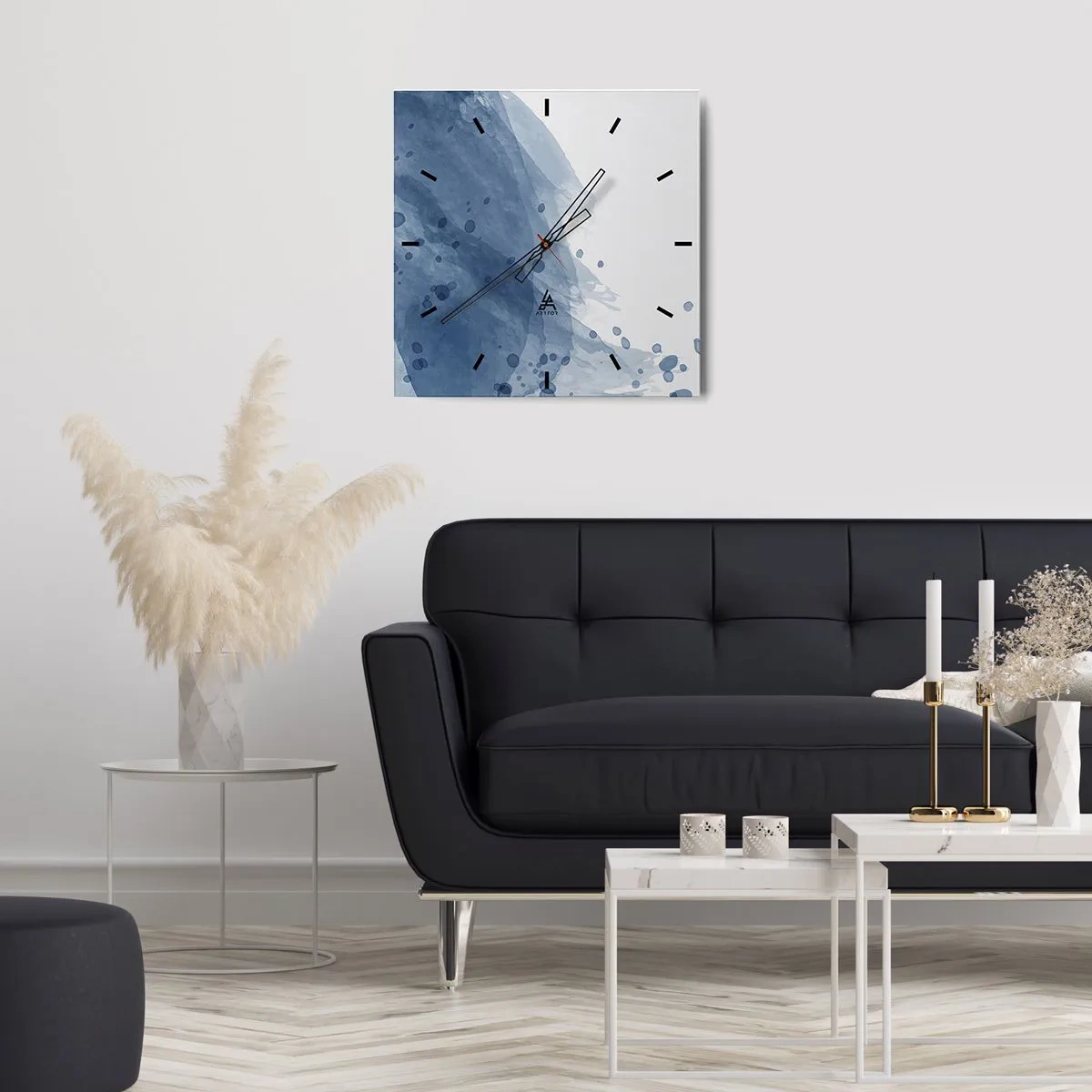 Zegar ścienny - Abstrakcyjne plamy i smugi w odcieniach niebieskiego - 30x30cm - Niebieski tiul - Nowoczesna dekoracja ścienna do salonu i sypialni ARTTOR