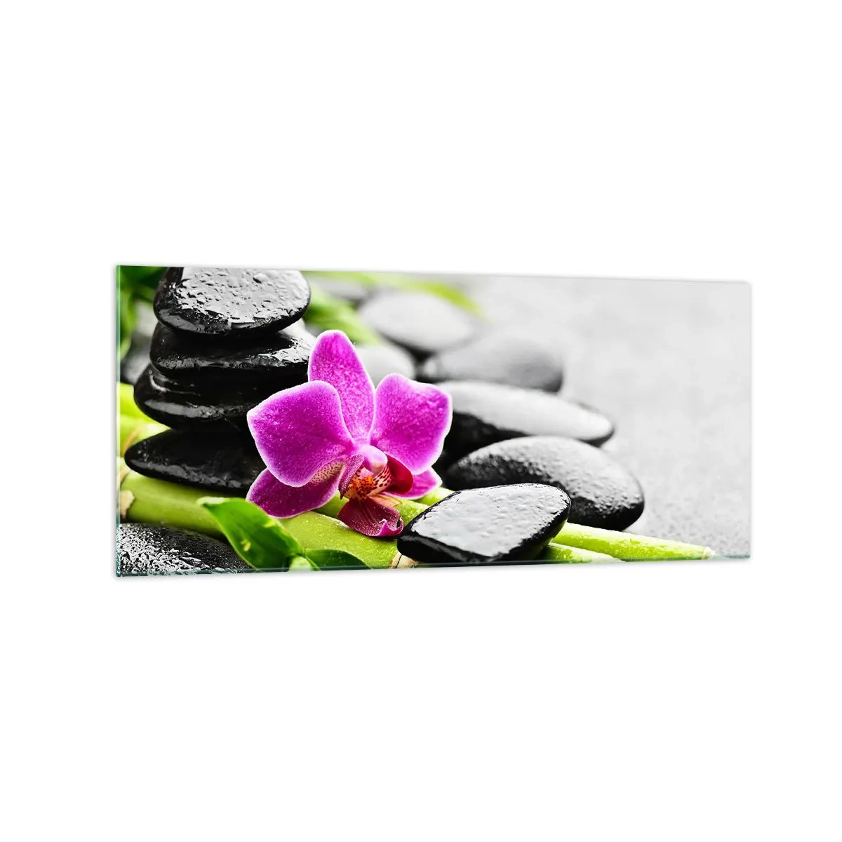 Obraz na szkle - Fioletowa orchidea, czarne kamienie i bambus w spokojnej kompozycji - 120x50cm - W spokojnej równowadze - Nowoczesna dekoracja ścienna do salonu i sypialni ARTTOR
