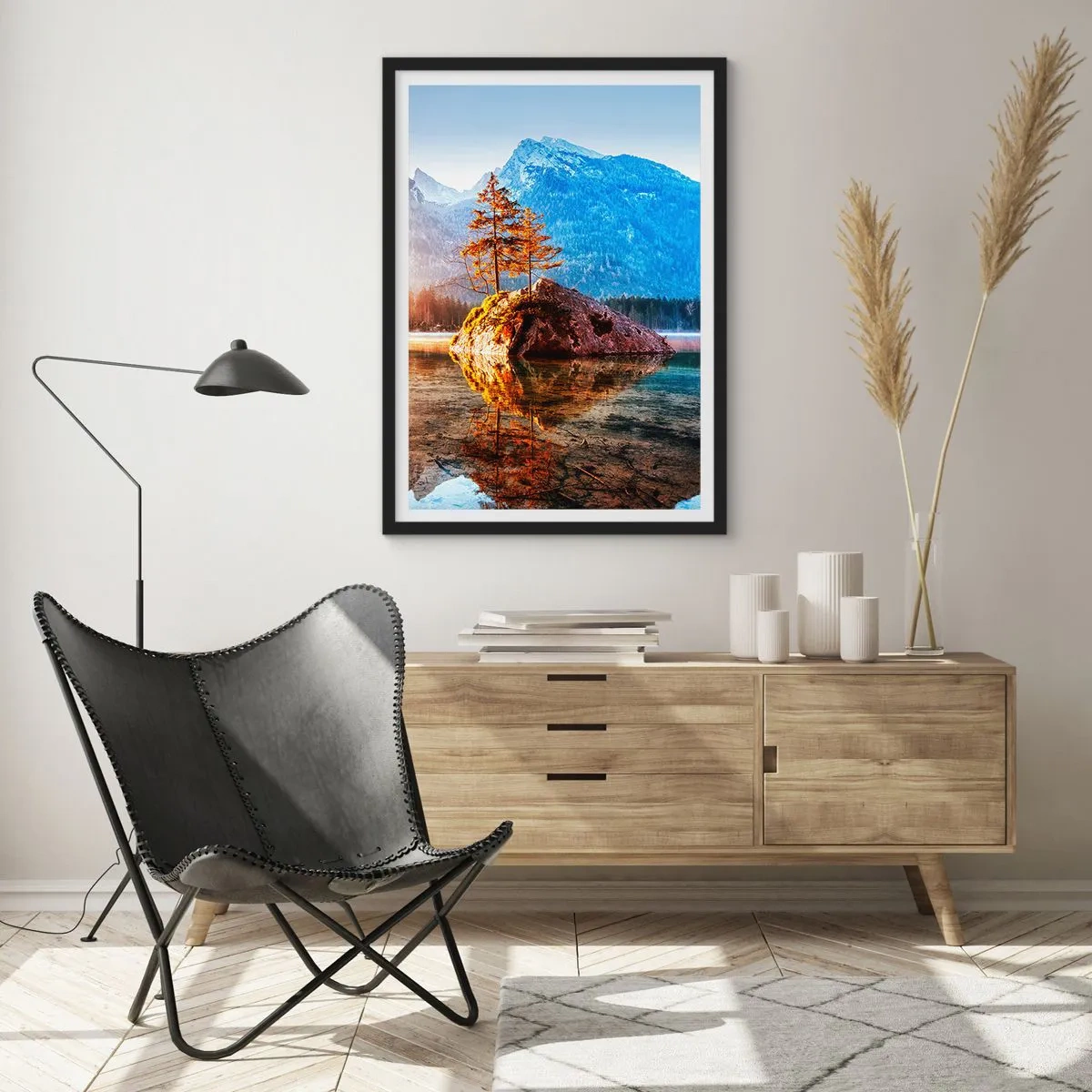 Plakat w czarnej ramie - Natura w nowym świetle - 70x100 cm