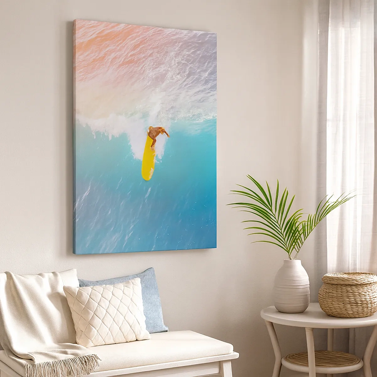 Obraz na płótnie - Surfer na żółtej desce na tle turkusowych fal - 50x70cm - Oceaniczny jeździec - Nowoczesna dekoracja ścienna do salonu, kuchni i sypialni ARTTOR