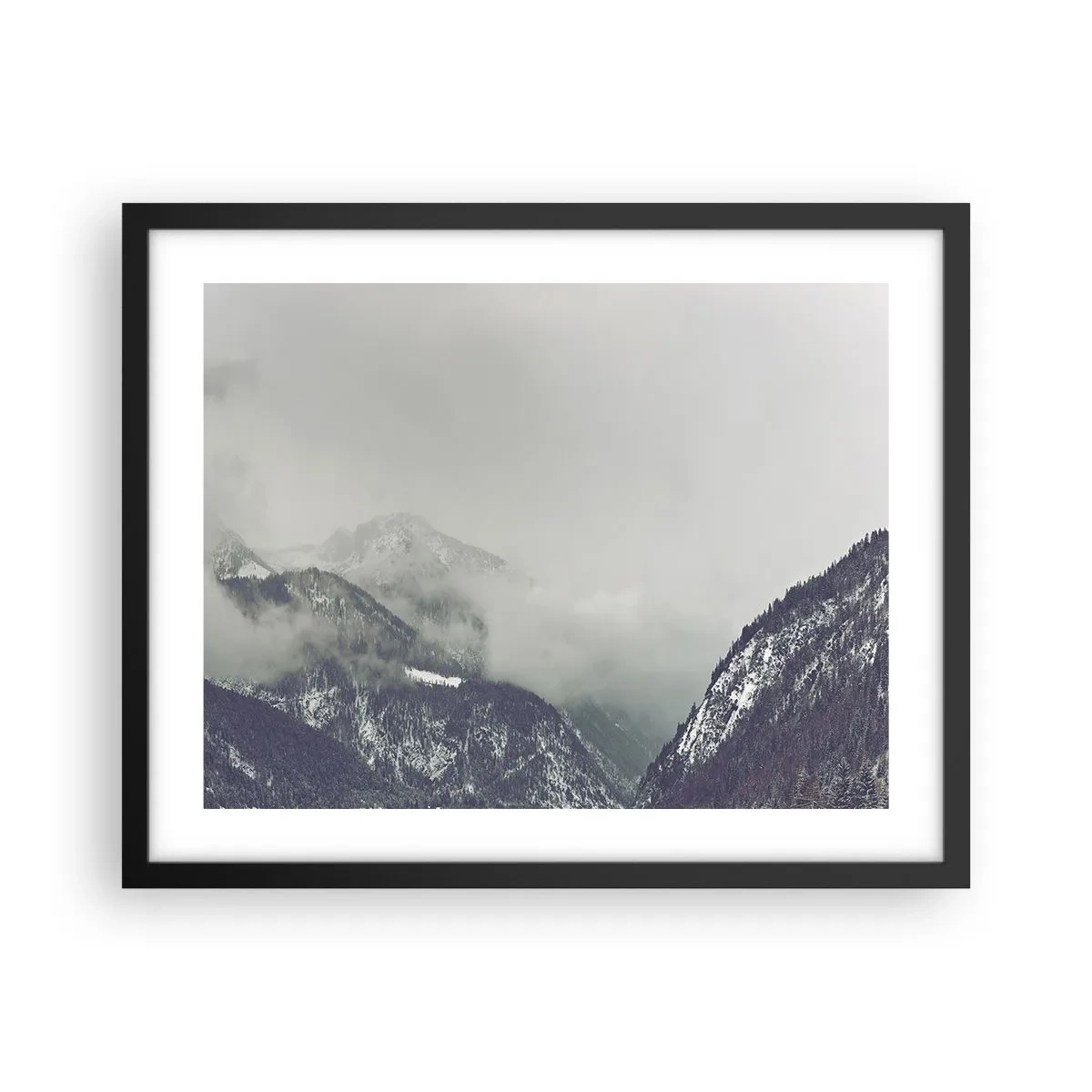 Plakat w czarnej ramie - Omglona dolina - 50x40 cm