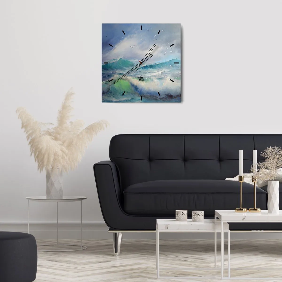 Zegar ścienny - Wzburzone fale na oceanie - 30x30cm - "Wicher z tryumfem zawył…' - Nowoczesna dekoracja ścienna do salonu i sypialni ARTTOR
