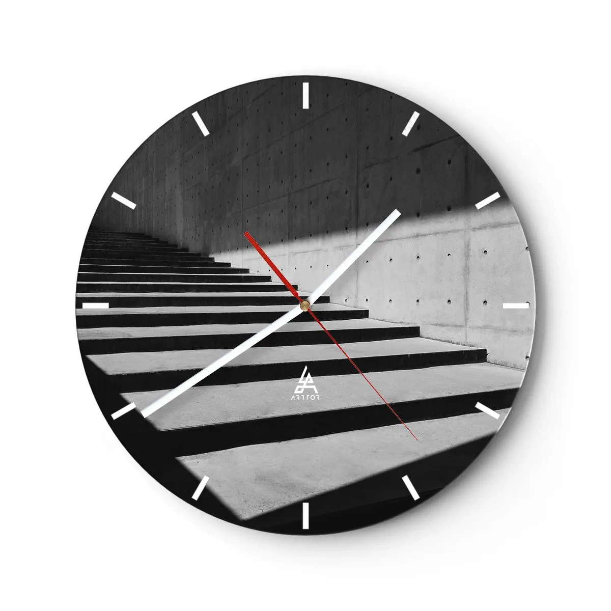Zegar ścienny - Czarno-biała perspektywa betonowych schodów i ściany - 30x30cm - Surowa uroda modernizmu - Nowoczesna dekoracja ścienna do salonu, kuchni i sypialni ARTTOR