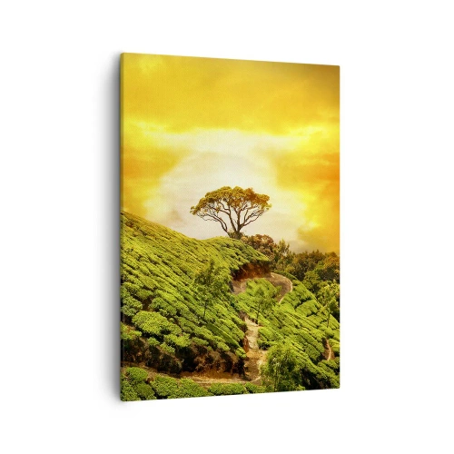 Obraz na płótnie - Zielone wzgórze z samotnym drzewem w złotym świetle - 50x70cm - Krętą ścieżką, zielonym zboczem - Nowoczesna dekoracja ścienna do salonu, kuchni i sypialni ARTTOR