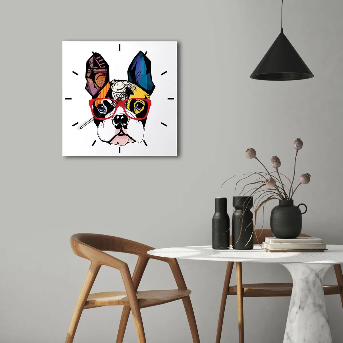 Zegar ścienny - Bulldog w kolorowej ilustracji z czerwonymi okularami - 30x30cm - Intelektualista - Nowoczesna dekoracja ścienna do salonu i sypialni ARTTOR