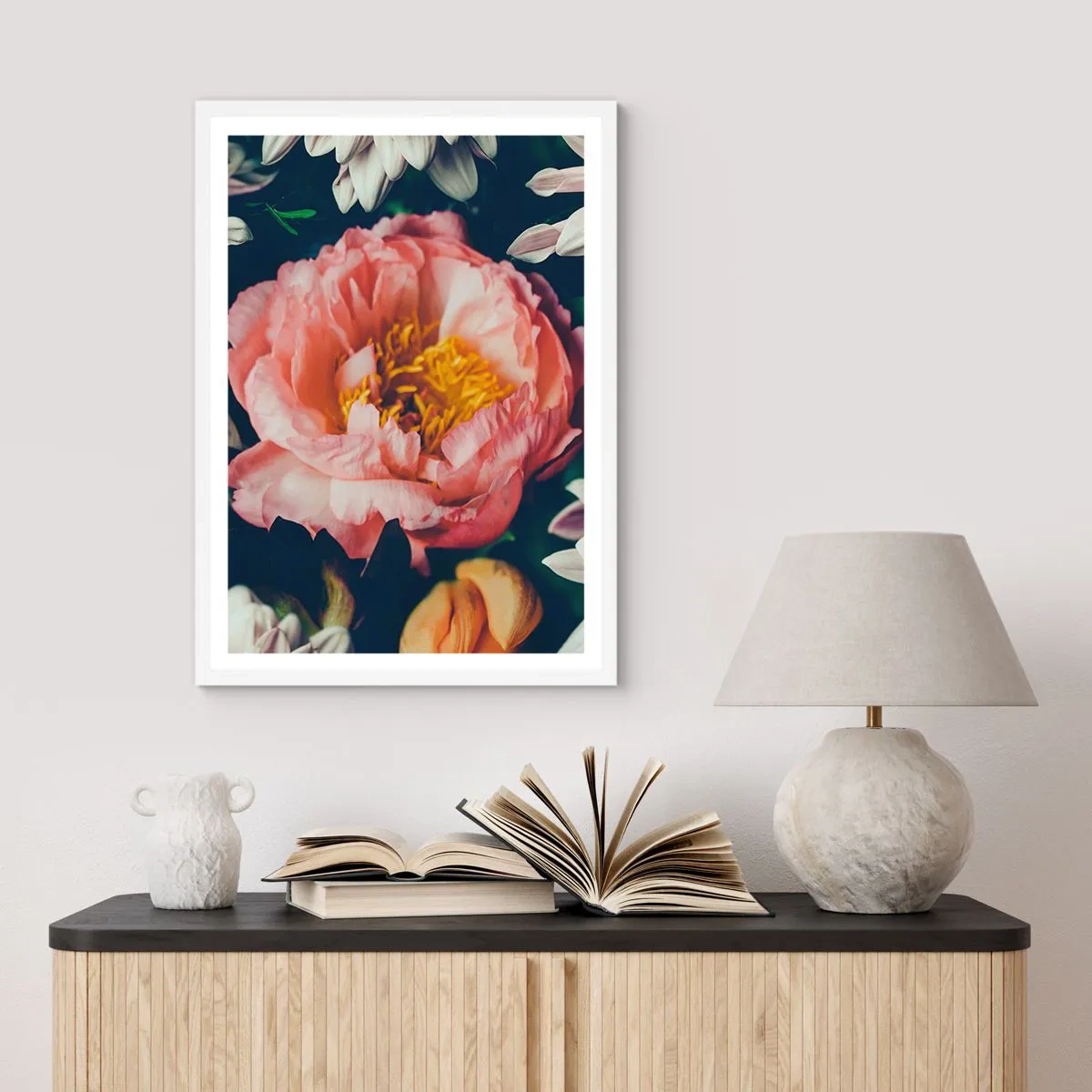 Plakat w białej ramie - Z barokowym przepychem - 70x100 cm