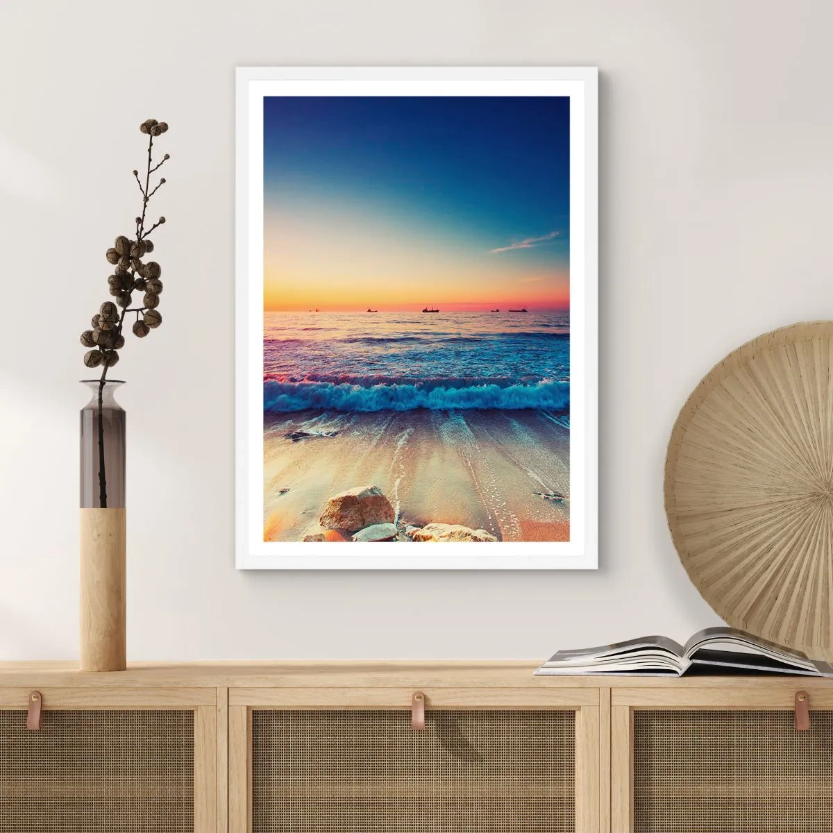 Plakat w białej ramie - A co za horyzontem? - 40x50 cm