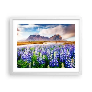 Plakat w białej ramie - Siła i surowość obok łagodności - 50x40 cm