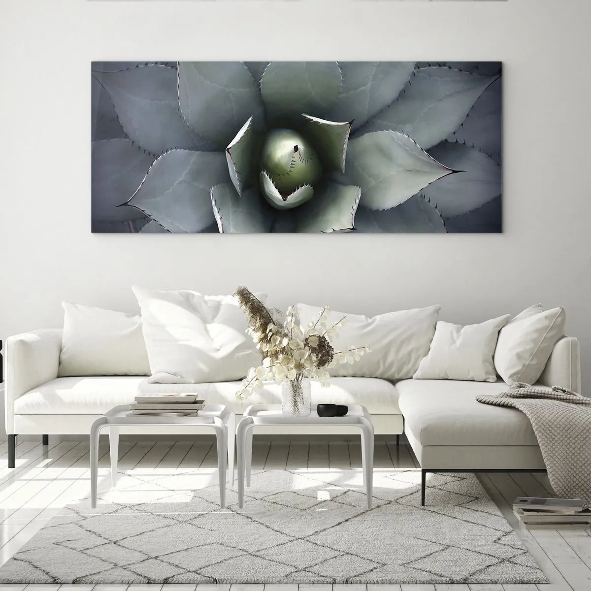 Obraz na szkle - Zbliżenie na rozetę agawy w delikatnych odcieniach zieleni - 120x50cm - Wabi i przestrzega - Nowoczesna dekoracja ścienna do salonu i sypialni ARTTOR
