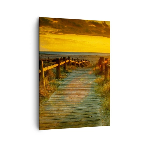 Obraz na płótnie - Drewniana ścieżka prowadząca na plażę o zachodzie słońca - 50x70cm - Skąpane w starym złocie - Nowoczesna dekoracja ścienna do salonu, kuchni i sypialni ARTTOR