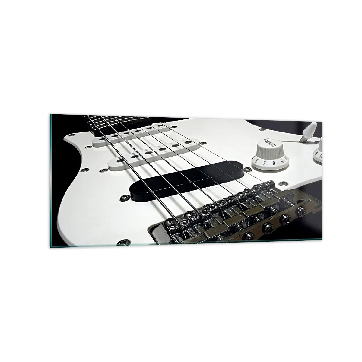 Obraz na szkle - Biała gitara elektryczna w zbliżeniu na czarnym tle. - 120x50cm - Ukryty w bieli dźwięk - Nowoczesna dekoracja ścienna do salonu i sypialni ARTTOR