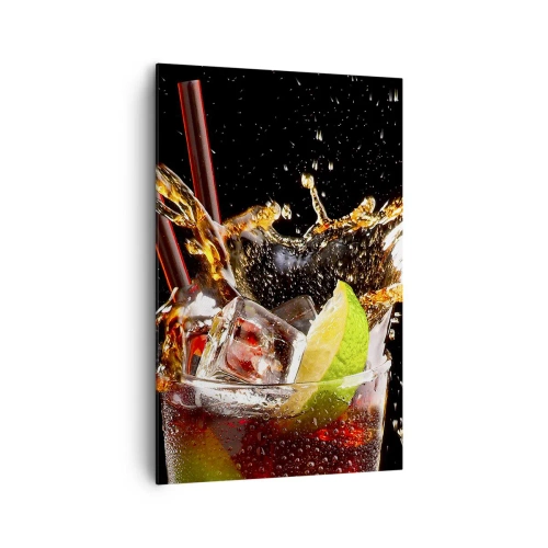 Obraz na płótnie - Szklanka z napojem, limonką i lodem w chwili dynamicznego rozprysku - 80x120cm - Radość i energia kolorów - Nowoczesna dekoracja ścienna do salonu i sypialni ARTTOR