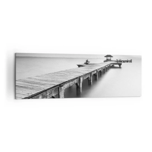 Obraz na płótnie - Czarno-biały widok na drewniane molo nad spokojną wodą - 160x50cm - W siną dal - Nowoczesna dekoracja ścienna do salonu i sypialni ARTTOR