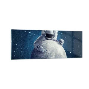Obraz na szkle - Astronauta trzymający księżyc na tle rozgwieżdżonego nieba - 140x50cm - Kosmiczny żartowniś - Nowoczesna dekoracja ścienna do salonu i sypialni ARTTOR