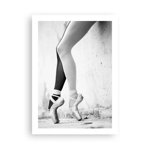 Plakat - Subtelność baletu - 50x70cm - Balerina, voila! - Nowoczesna dekoracja ścienna do salonu, kuchni i sypialni ARTTOR