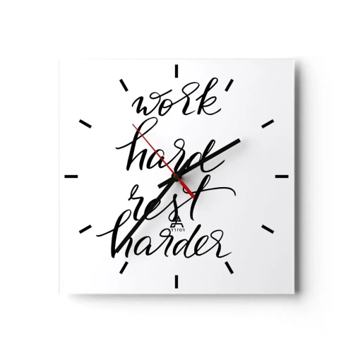 Zegar ścienny - Cytat Work hard rest harder na białym tle - 30x30cm - Życiowa równowaga - Nowoczesna dekoracja ścienna do salonu i sypialni ARTTOR