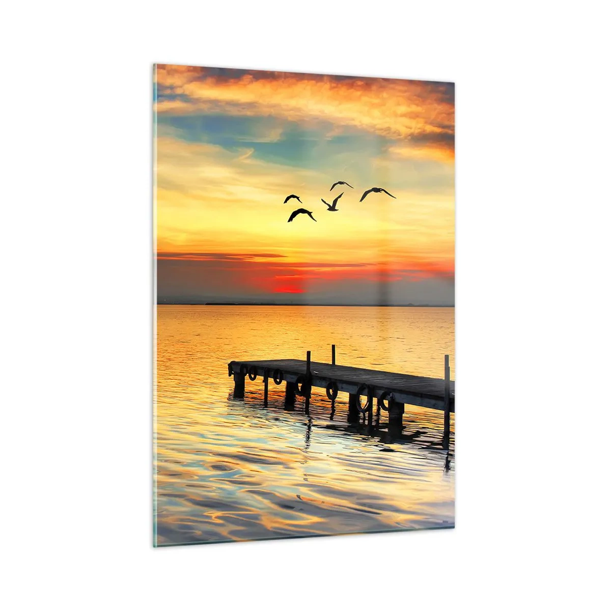 Obraz na szkle - Żaglówka i molo o zachodzie słońca na spokojnym jeziorze - 50x70cm - Wieczorne powroty - Nowoczesna dekoracja ścienna do salonu, kuchni i sypialni ARTTOR