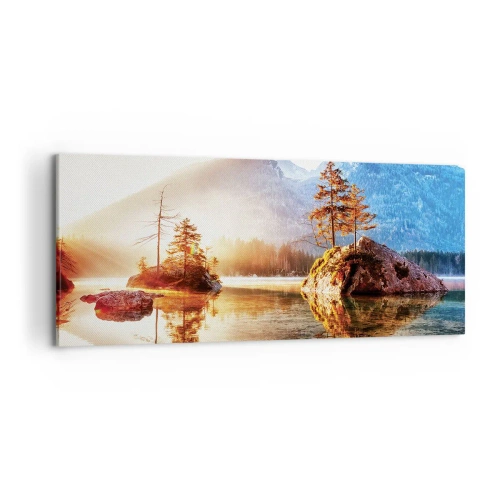 Obraz na płótnie - Jezioro z wyspami i górami w tle o wschodzie słońca - 120x50cm - Natura w nowym świetle - Nowoczesna dekoracja ścienna do salonu i sypialni ARTTOR