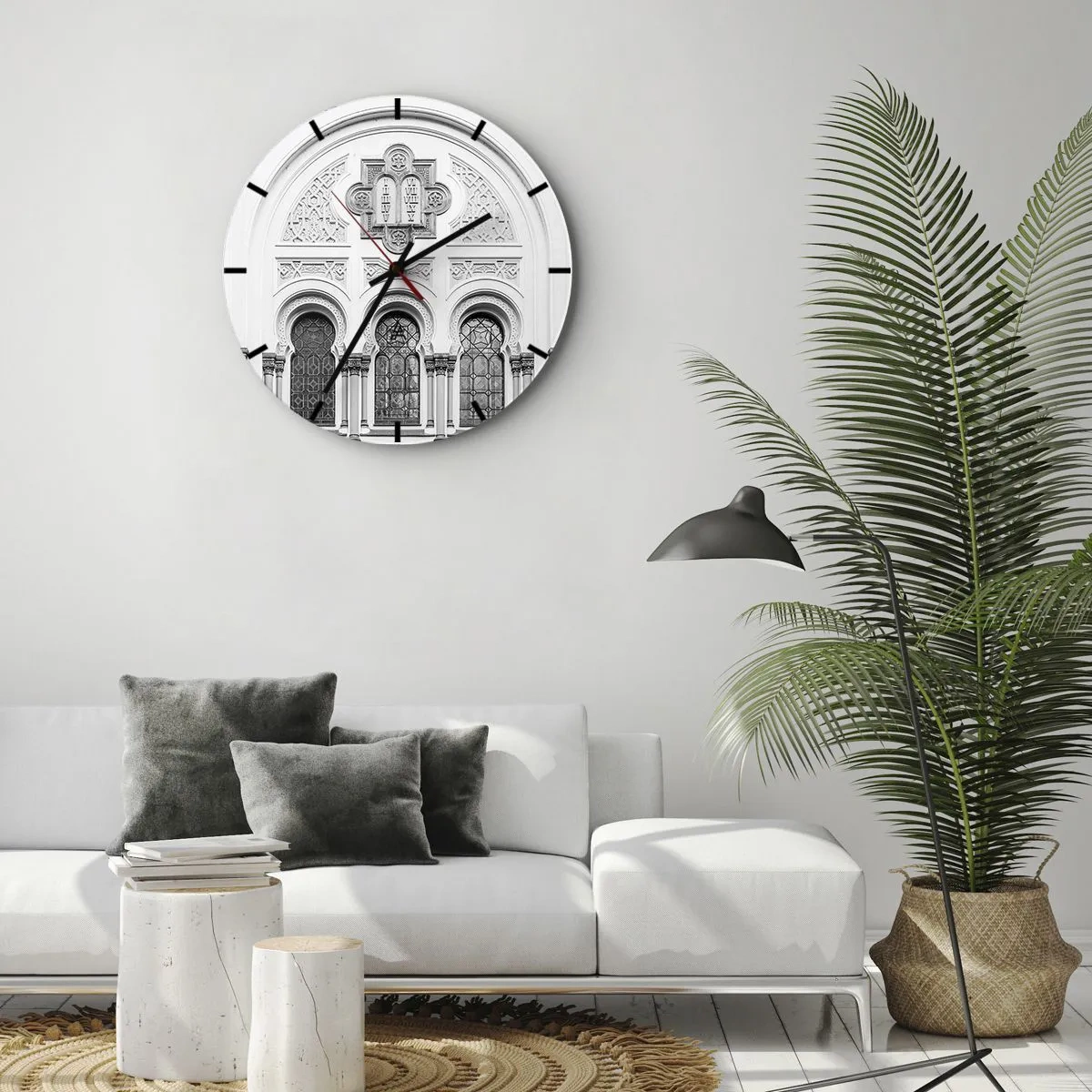Zegar ścienny - Bogato zdobiona fasada z ornamentami i oknami w stylu historycznym - 30x30cm - Na pograniczu kultur - Nowoczesna dekoracja ścienna do salonu, kuchni i sypialni ARTTOR