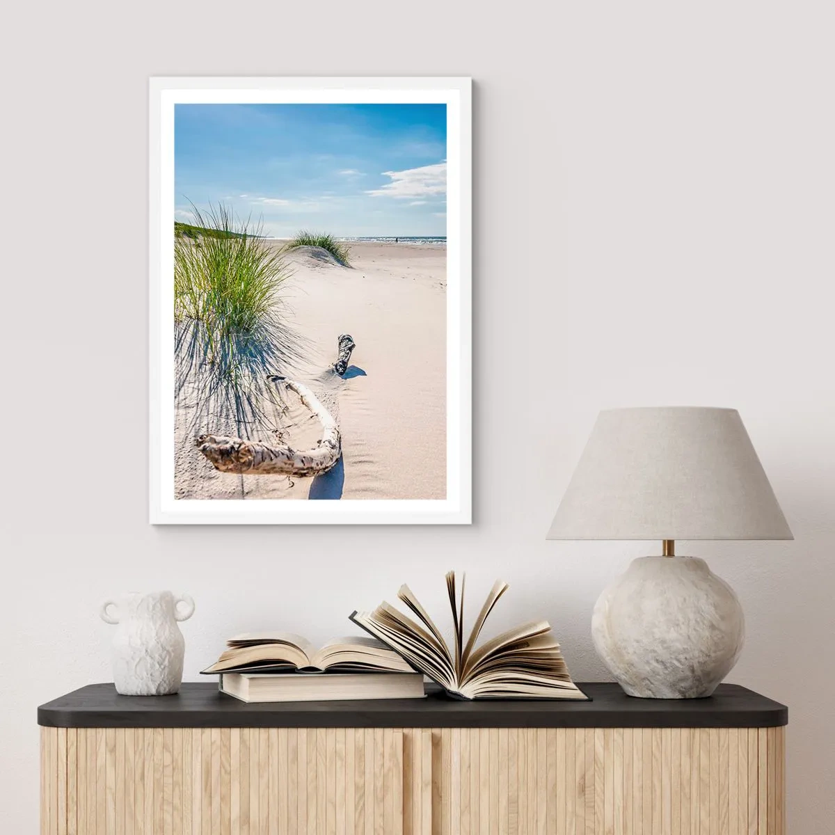 Plakat w białej ramie - Najpiękniejsza? Bałtycka - 61x91 cm