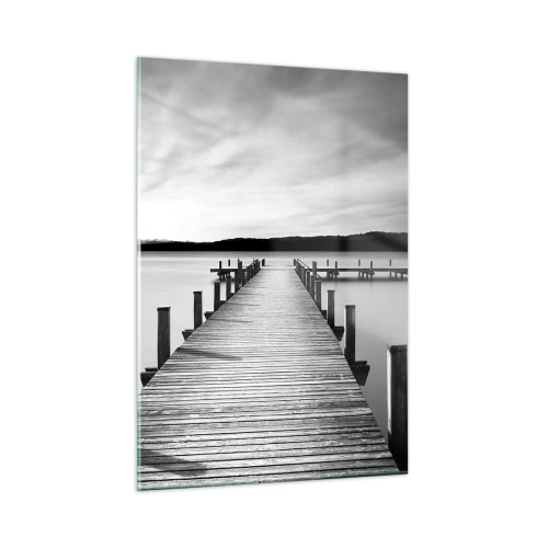 Obraz na szkle - Drewniany pomost prowadzący w dal po spokojnym jeziorze - 50x70cm - U wodopoju – spokoju - Nowoczesna dekoracja ścienna do salonu, kuchni i sypialni ARTTOR