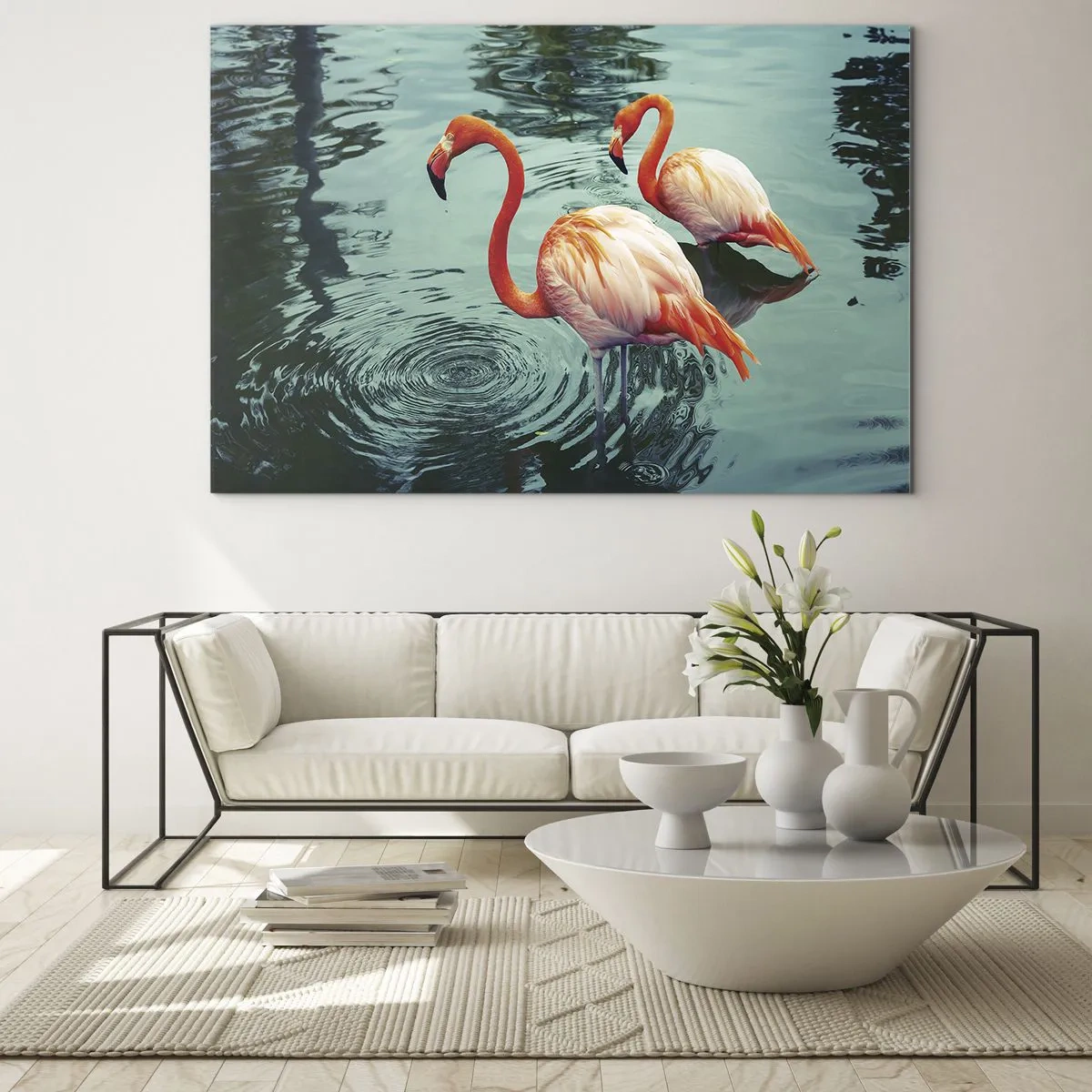 Obraz na szkle - Flamingi na wodzie w harmonijnej kompozycji - 70x50cm - Jesteśmy teraz w modzie - Nowoczesna dekoracja ścienna do salonu i sypialni ARTTOR