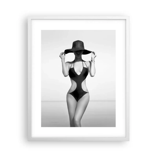 Plakat w białej ramie - Na imię mi: Elegancja - 40x50 cm