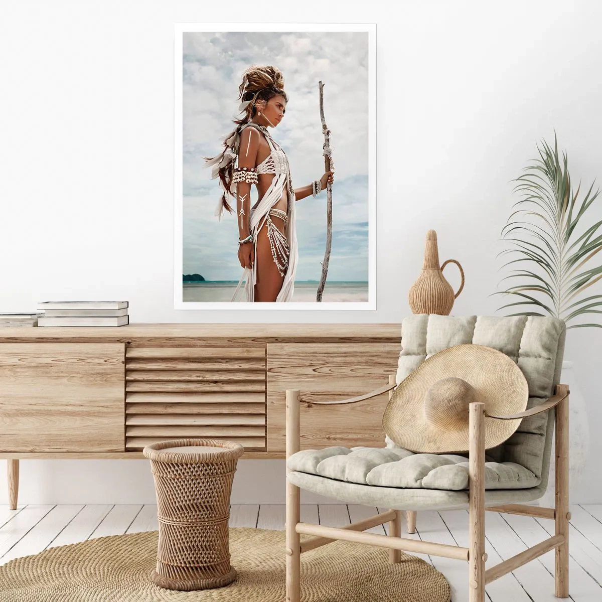 Plakat - Stylizowana postać kobiety w tropikalnym otoczeniu - 50x70cm - Królowa tropików - Nowoczesna dekoracja ścienna do salonu, kuchni i sypialni ARTTOR