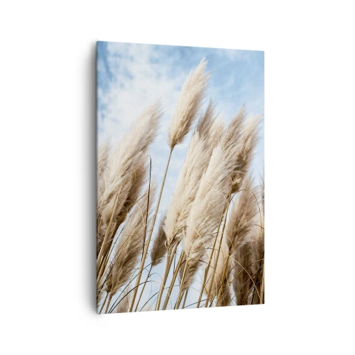 Obraz na płótnie - Delikatne trawy pampasowe na tle błękitnego nieba z lekkimi chmurami - 70x100cm - Słoneczna i wietrzna pieszczota - Nowoczesna dekoracja ścienna do salonu i sypialni ARTTOR