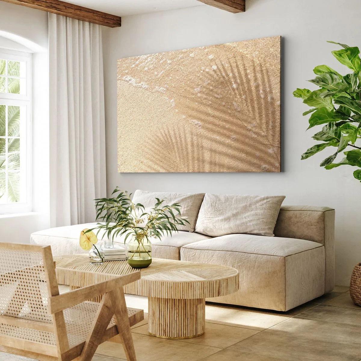 Obraz na płótnie - Cień palmy na piasku z delikatnym wzorem fal - 70x50cm - Cień gorącego lata - Nowoczesna dekoracja ścienna do salonu i sypialni ARTTOR