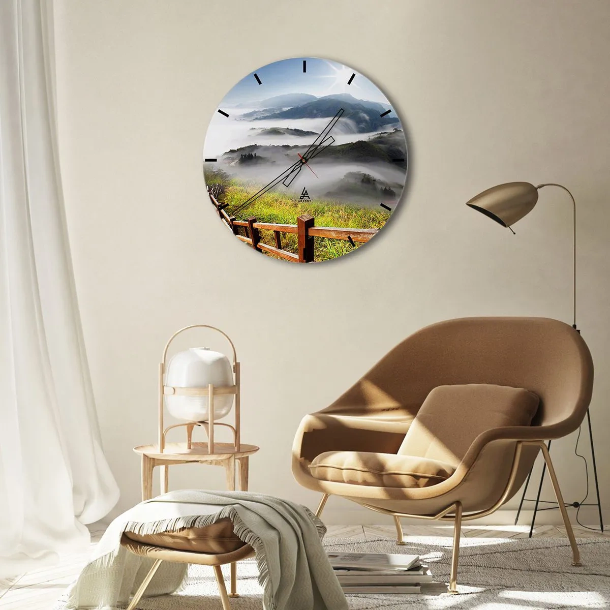 Zegar ścienny - Widok na mglistą dolinę z drewnianym ogrodzeniem - 30x30cm - Utkane z blasku i mgły - Nowoczesna dekoracja ścienna do salonu, kuchni i sypialni ARTTOR