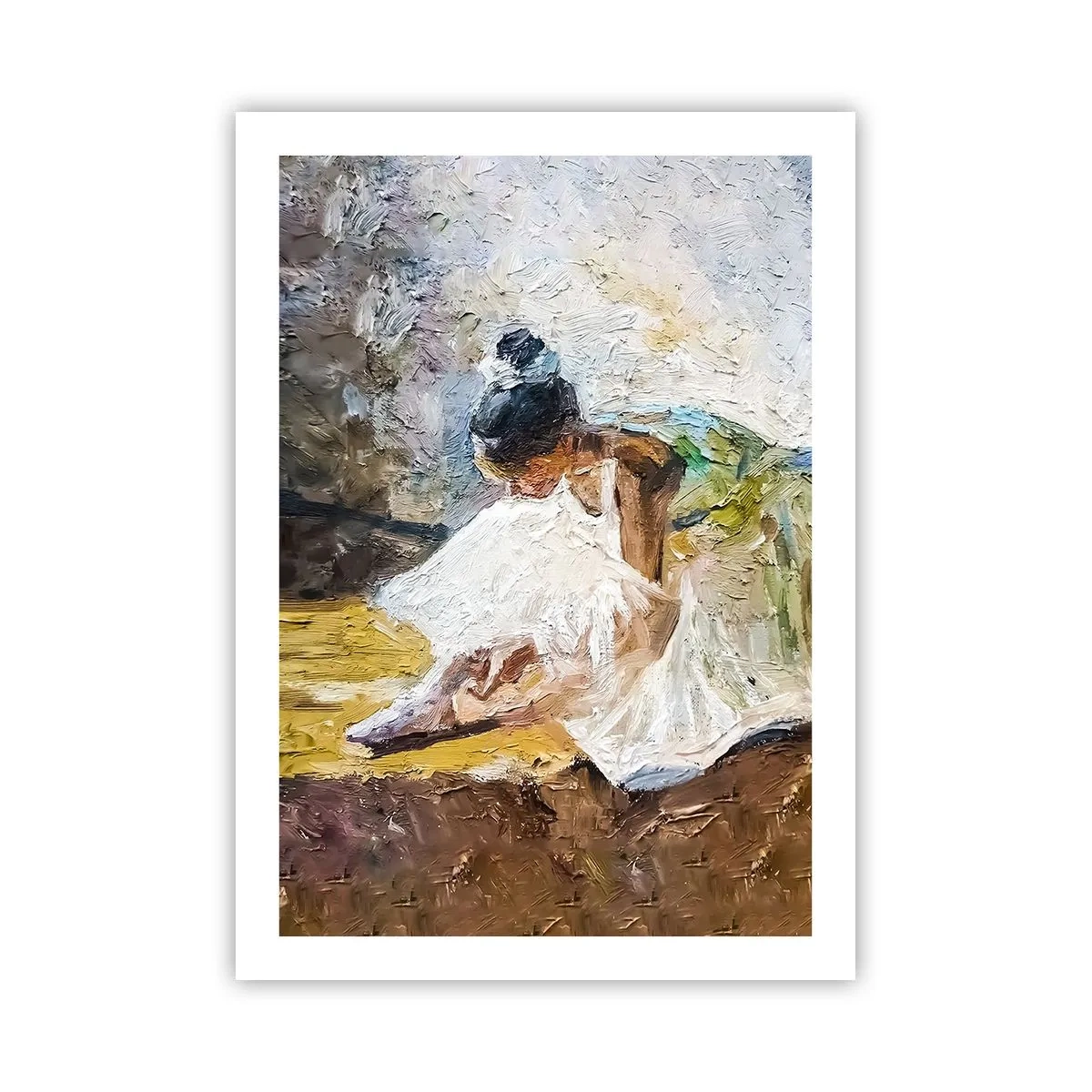 Plakat - Baletnica w białej sukni pochylona na tle malarskiej scenerii - 50x70cm - Z obrazu Degasa - Nowoczesna dekoracja ścienna do salonu, kuchni i sypialni ARTTOR