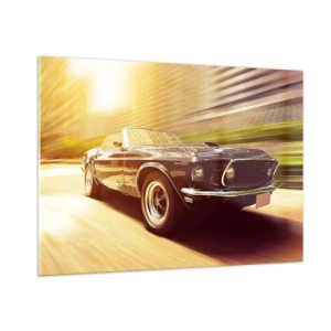 Obraz na szkle - Klasyczny samochód w ruchu w świetle słońca - 100x70cm - 1967 - powrót legendy - Nowoczesna dekoracja ścienna do salonu, kuchni i sypialni ARTTOR