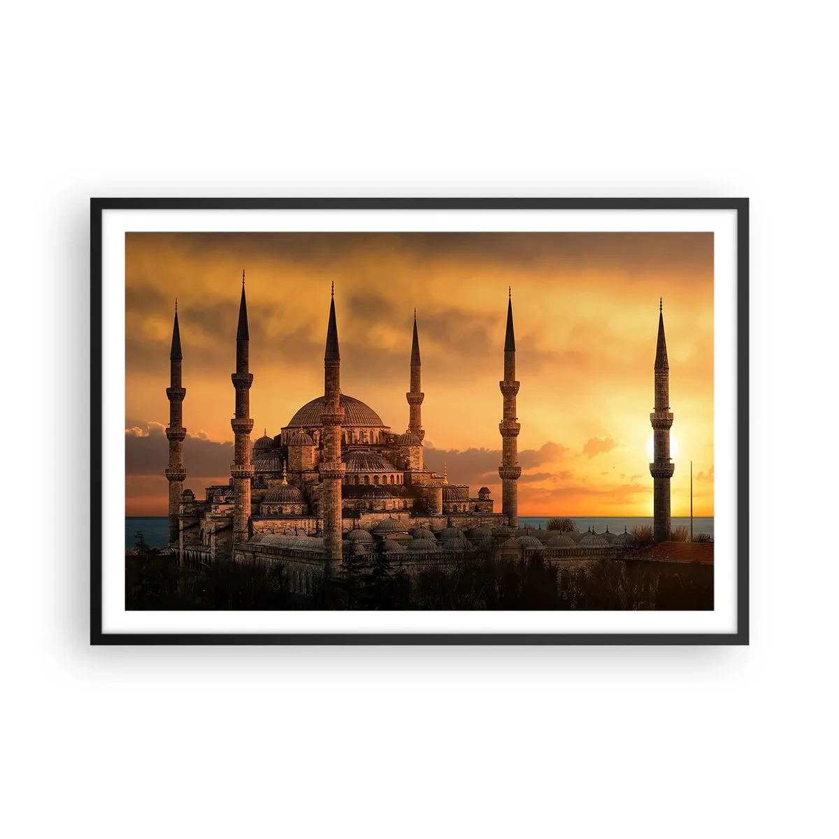 Plakat w czarnej ramie - Bóg jest wielki - 91x61 cm