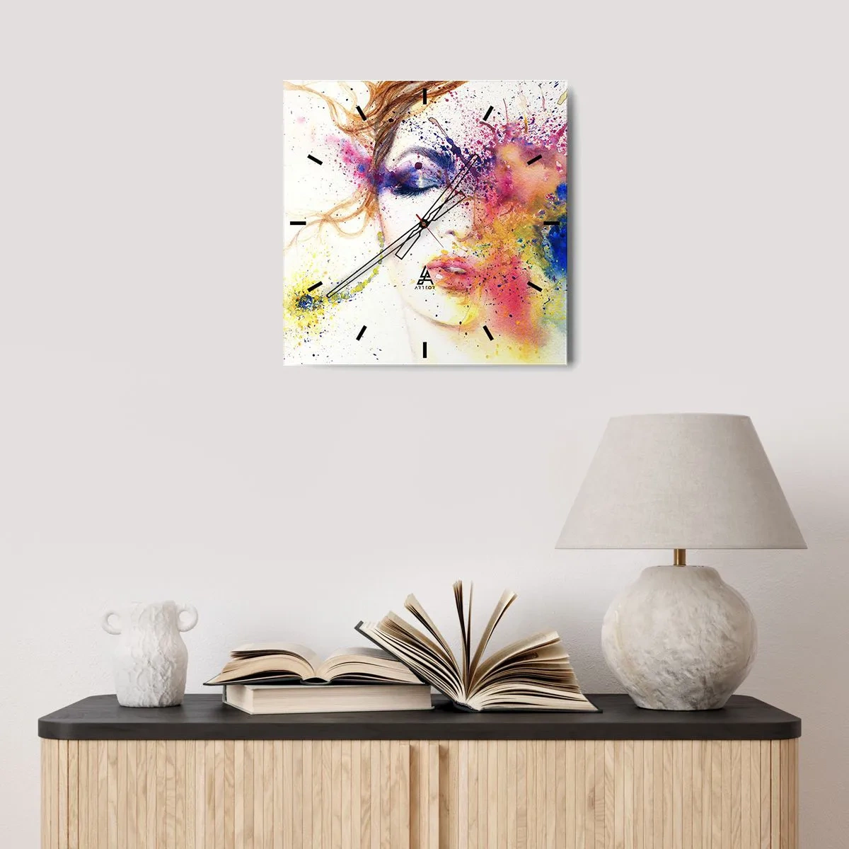 Zegar ścienny - Artystyczny portret kobiety w akwarelowych barwach pełnych ekspresji - 30x30cm - Tęczowy zawrót głowy - Nowoczesna dekoracja ścienna do salonu i sypialni ARTTOR