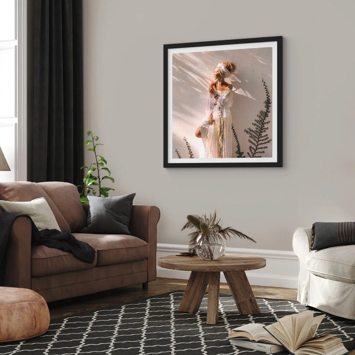 Plakat w czarnej ramie - Słońce i dziewczyna - 60x60 cm