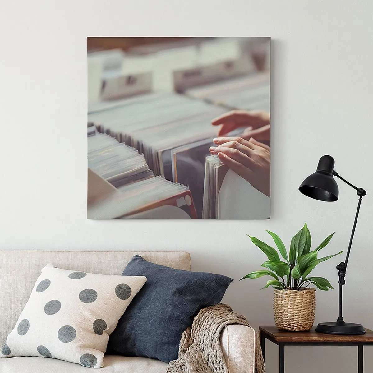 Obraz na płótnie - W poszukiwaniu wzruszeń - 30x30 cm