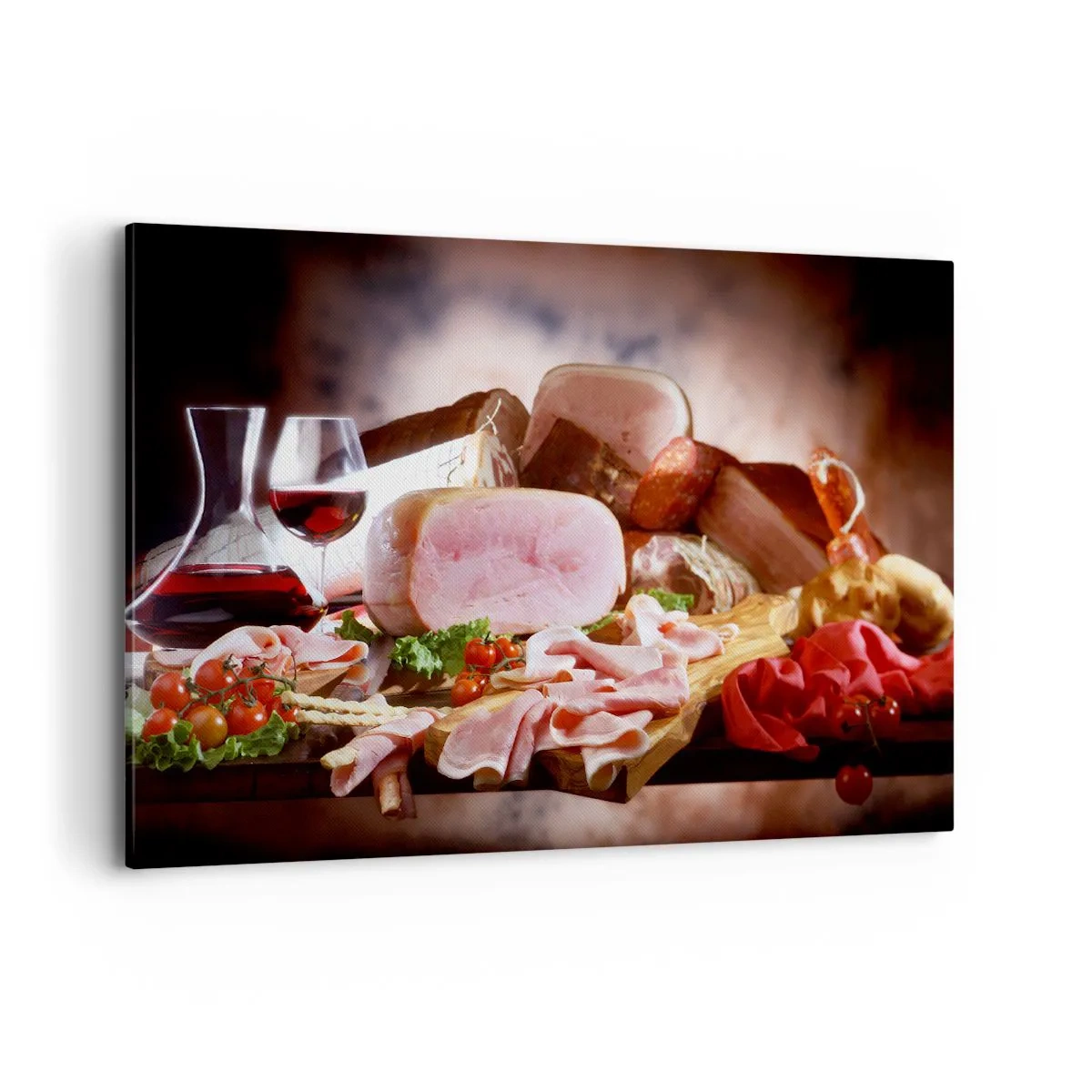 Obraz na płótnie - Wędliny z winem na rustykalnym tle - 120x80cm - Kulinarne marzenie z karafką - Nowoczesna dekoracja ścienna do salonu, kuchni i sypialni ARTTOR