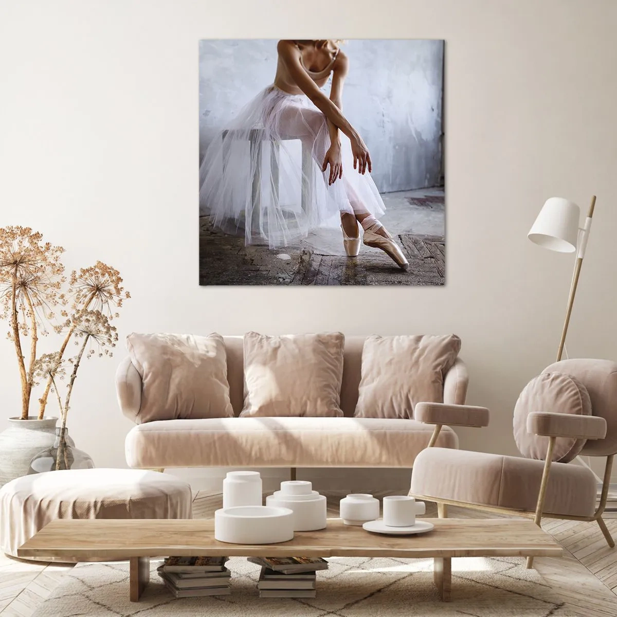 Obraz na płótnie - Zanim zabłysną światła rampy - 70x70 cm